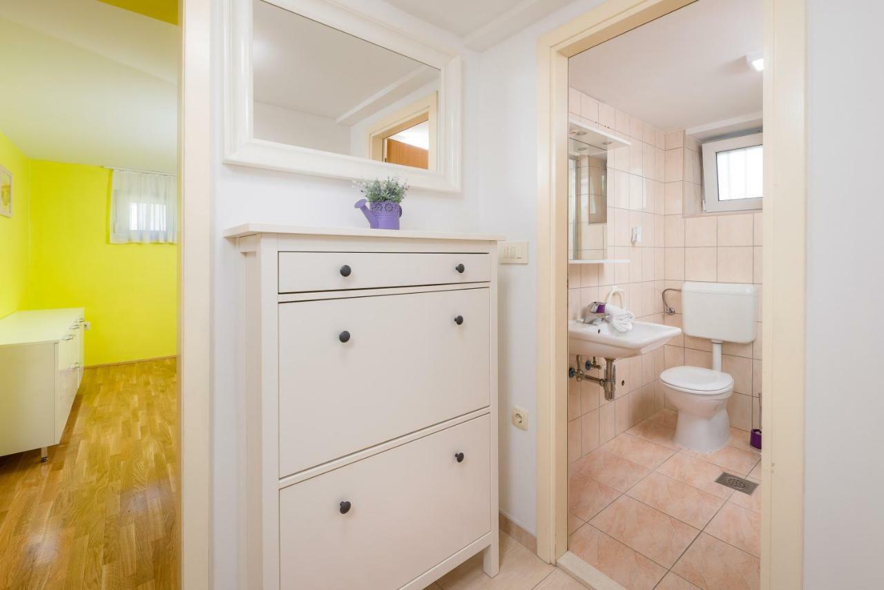 Apartment Medak City Center Nena Split Bagian luar foto